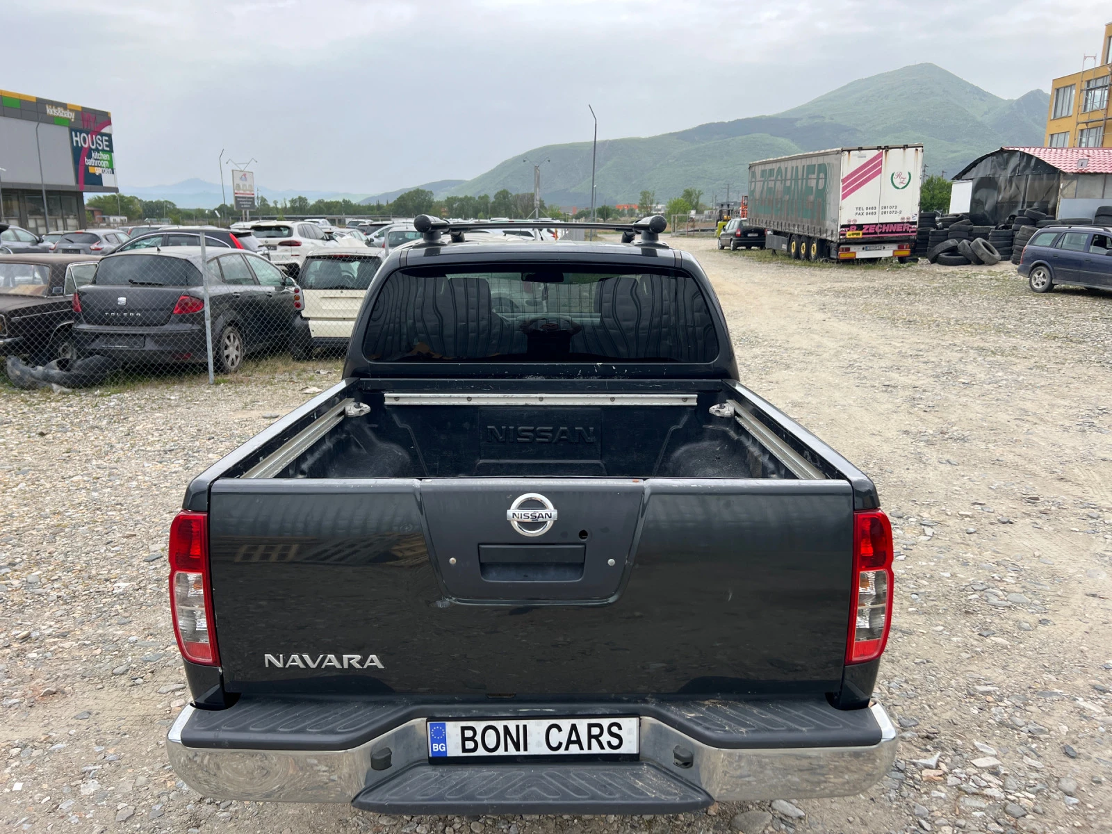 Nissan Navara 2.5 DCI 171к.с. Автоматик/темпомат/4х4/Клима - изображение 6