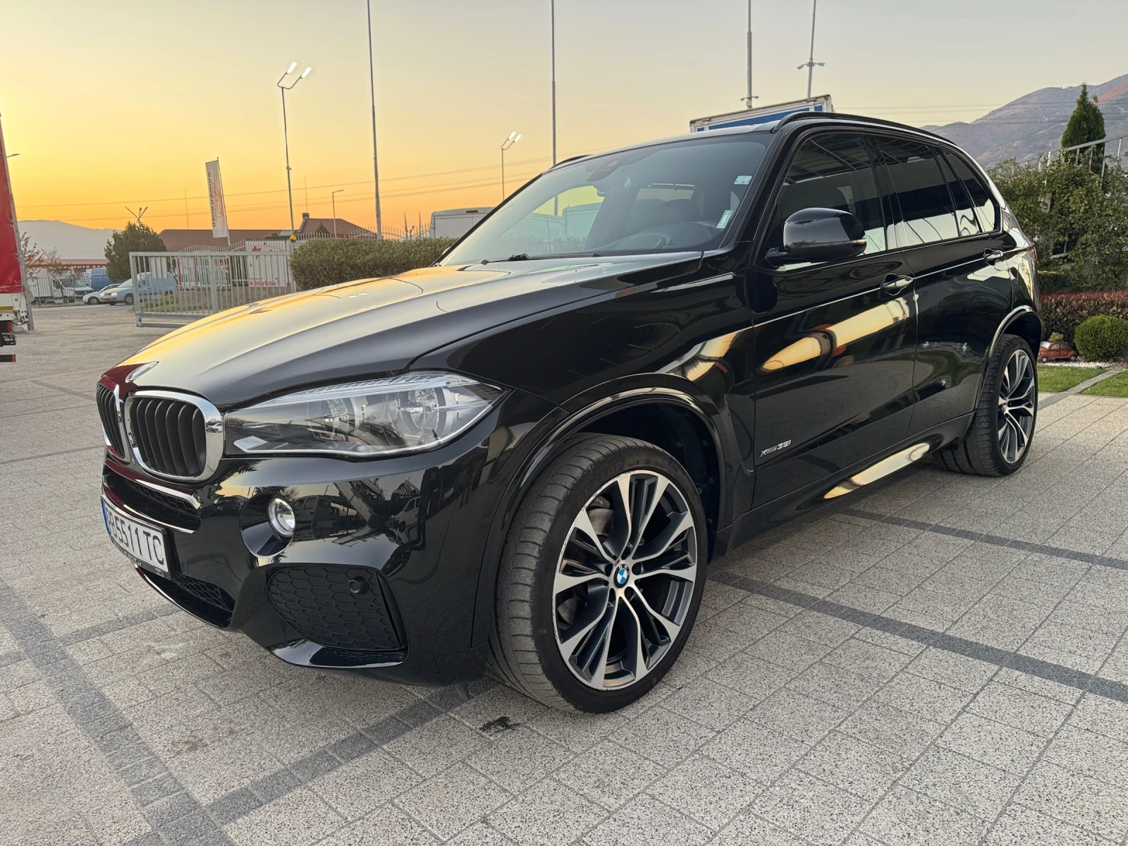 BMW X5 MPerformance Xdrive 35i - изображение 9