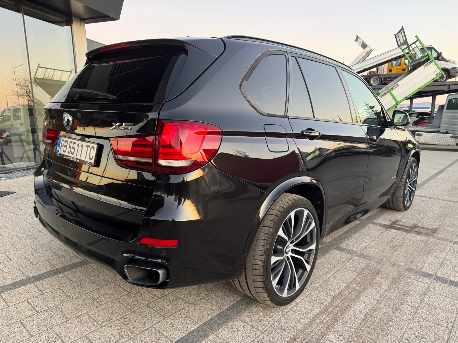 BMW X5 MPerformance Xdrive 35i - изображение 4