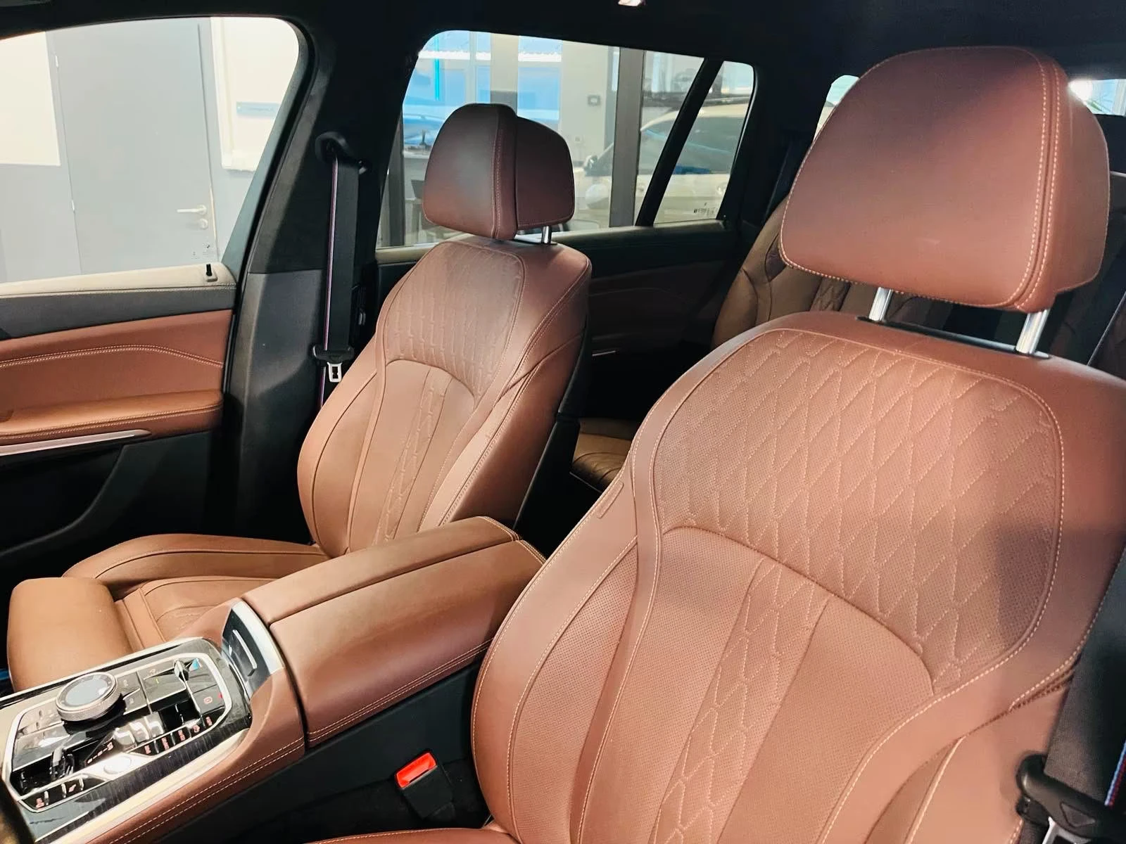 BMW X7 40d/352HP/xDRIVE/M-SPORT/HUD/360/HUD/757v - изображение 9