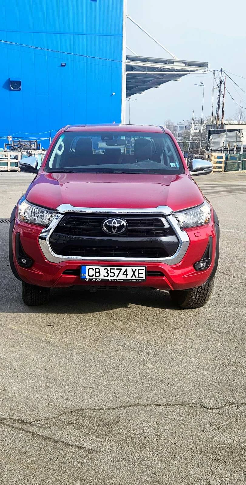 Toyota Hilux 2.4D 6AT Style - изображение 6