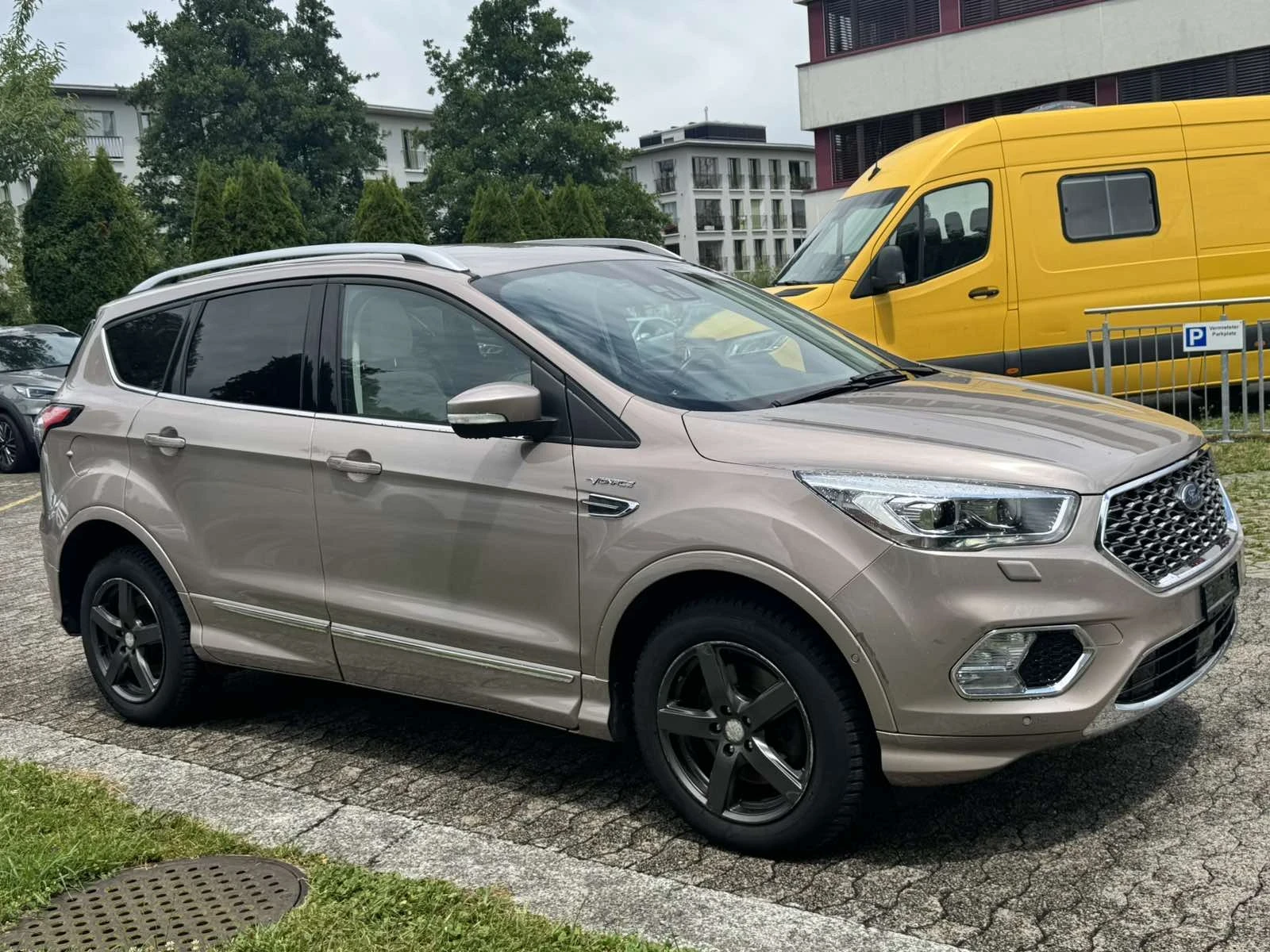 Ford Kuga 1.5 SCTI VIGNALE 4WD Automat  - изображение 8
