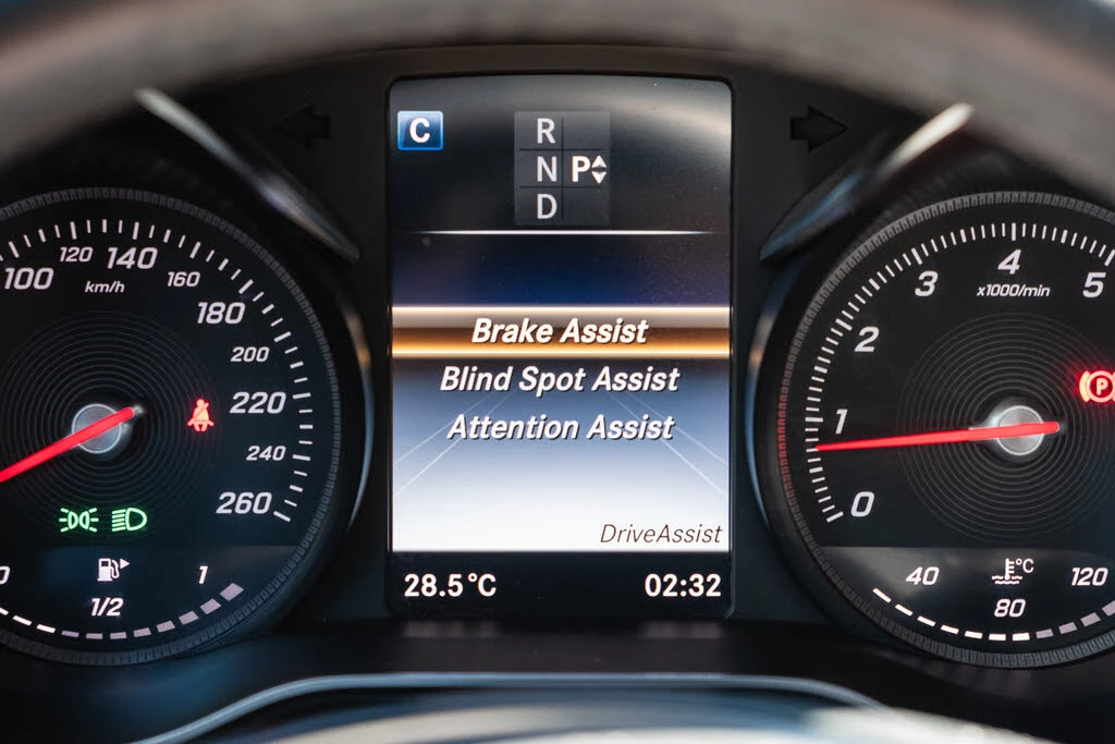 Mercedes-Benz GLC 300 4MATIC* ����������* (���� �� ��) | Mobile.bg � ����������� 13