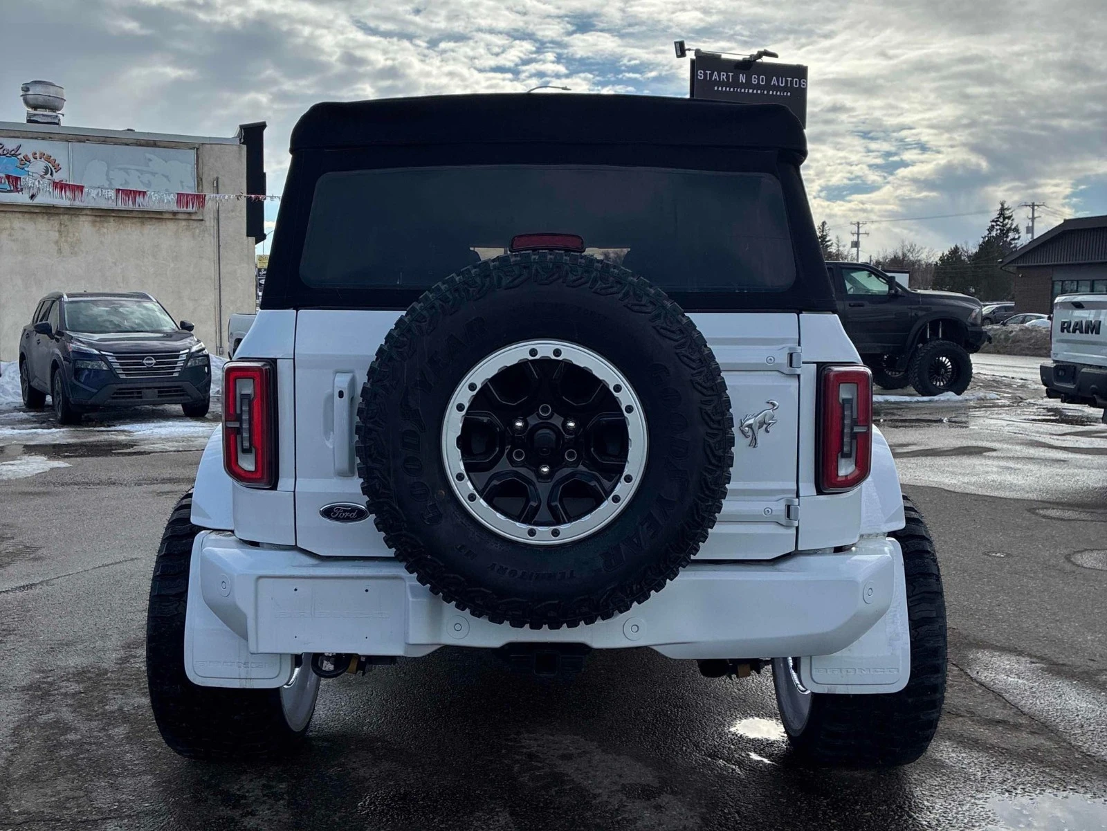 Ford Bronco SASQUATCH PACK. С РЕГИСТРАЦИЯ & АВТО КРЕДИТ - изображение 5