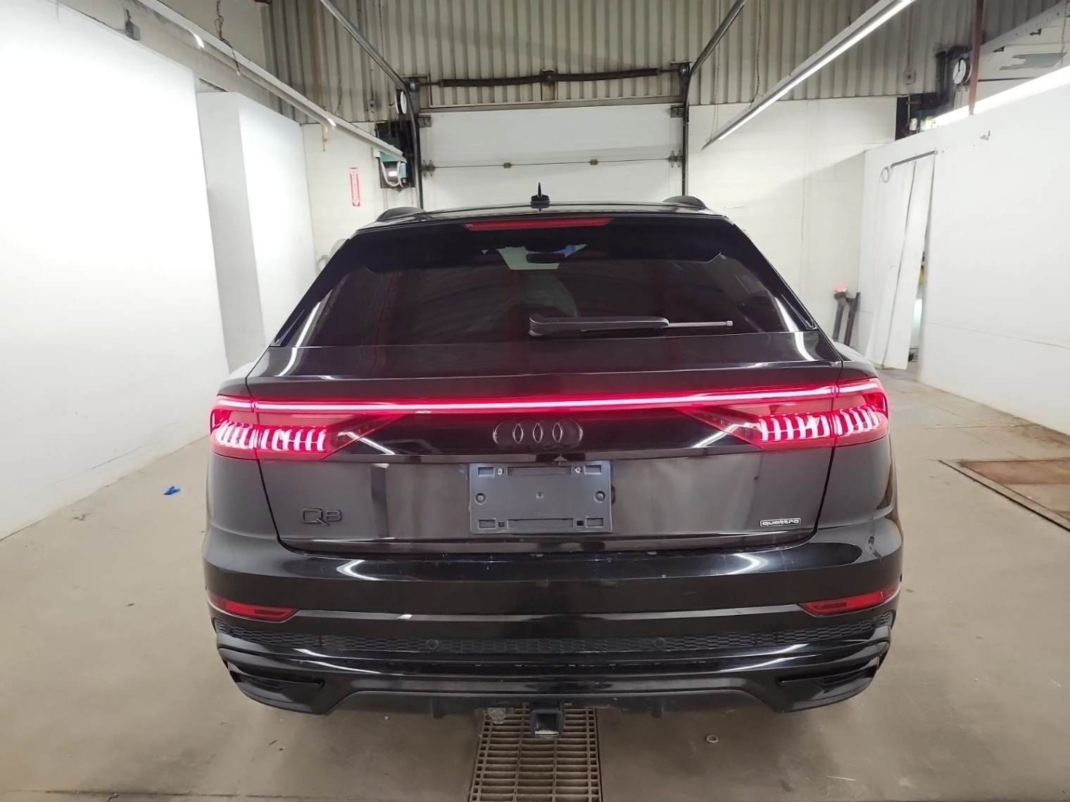 Audi Q8 55TFSI* MATRIX* S* LINE* ���������* ���������* 360 | Mobile.bg � ����������� 5