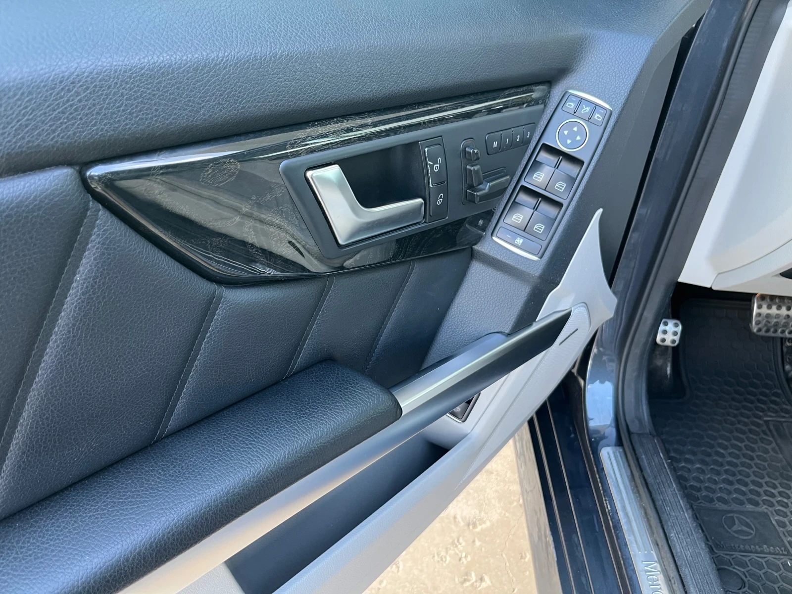 Mercedes-Benz GLK 250cdi.204ks.facelift, снимка 17 - Автомобили и джипове - 54309031