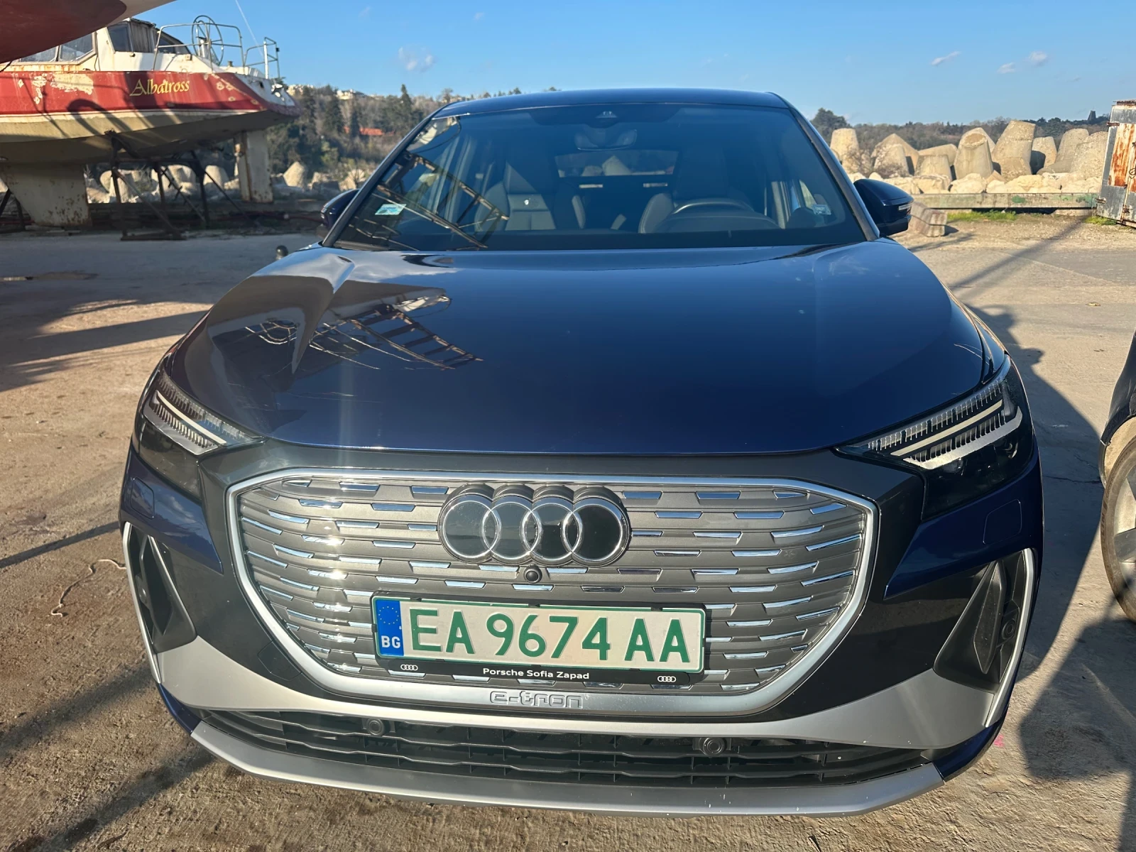 Audi Q4 S-line, E-tron 40, sports back