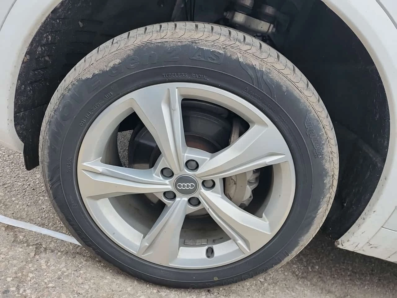 Audi Q5 Progressiv/CARFAX/Панорама/Памет/Подгрев/2 КЛЮЧА, снимка 17 - Автомобили и джипове - 54459674