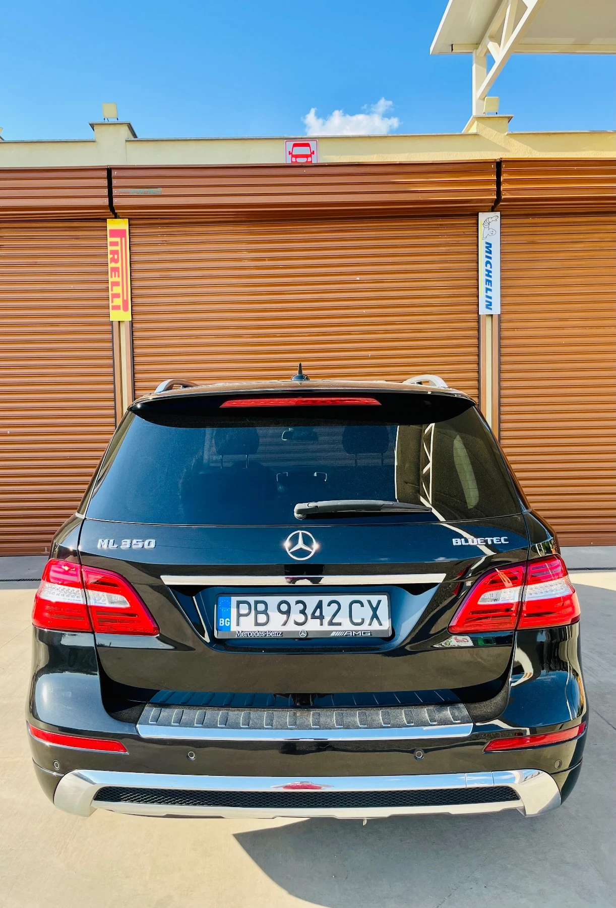 Mercedes-Benz ML 350 ON&OFFROAD AMG/BlueTec, снимка 9 - Автомобили и джипове - 54498192