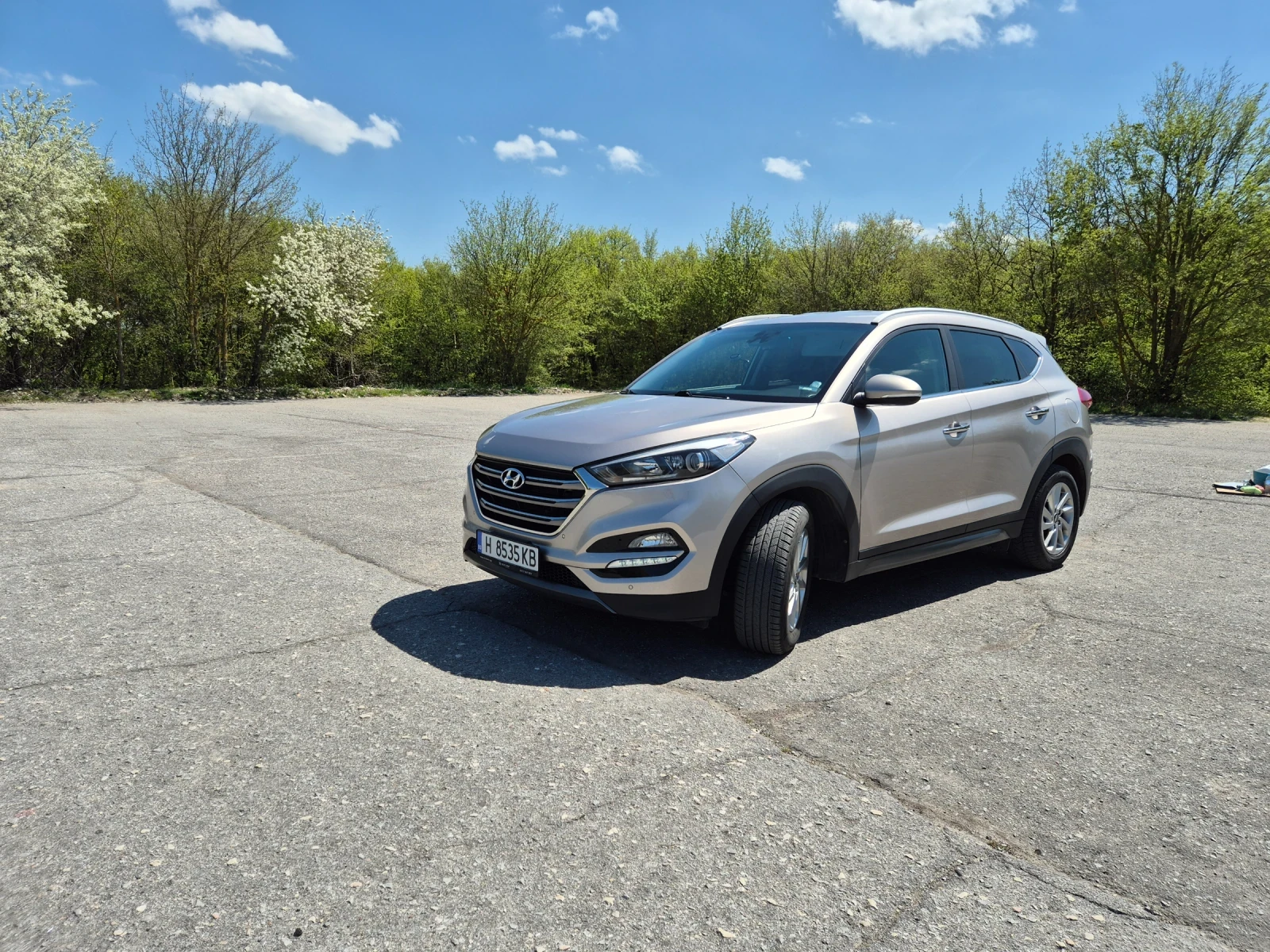 Hyundai Tucson, снимка 6 - Автомобили и джипове - 54718514