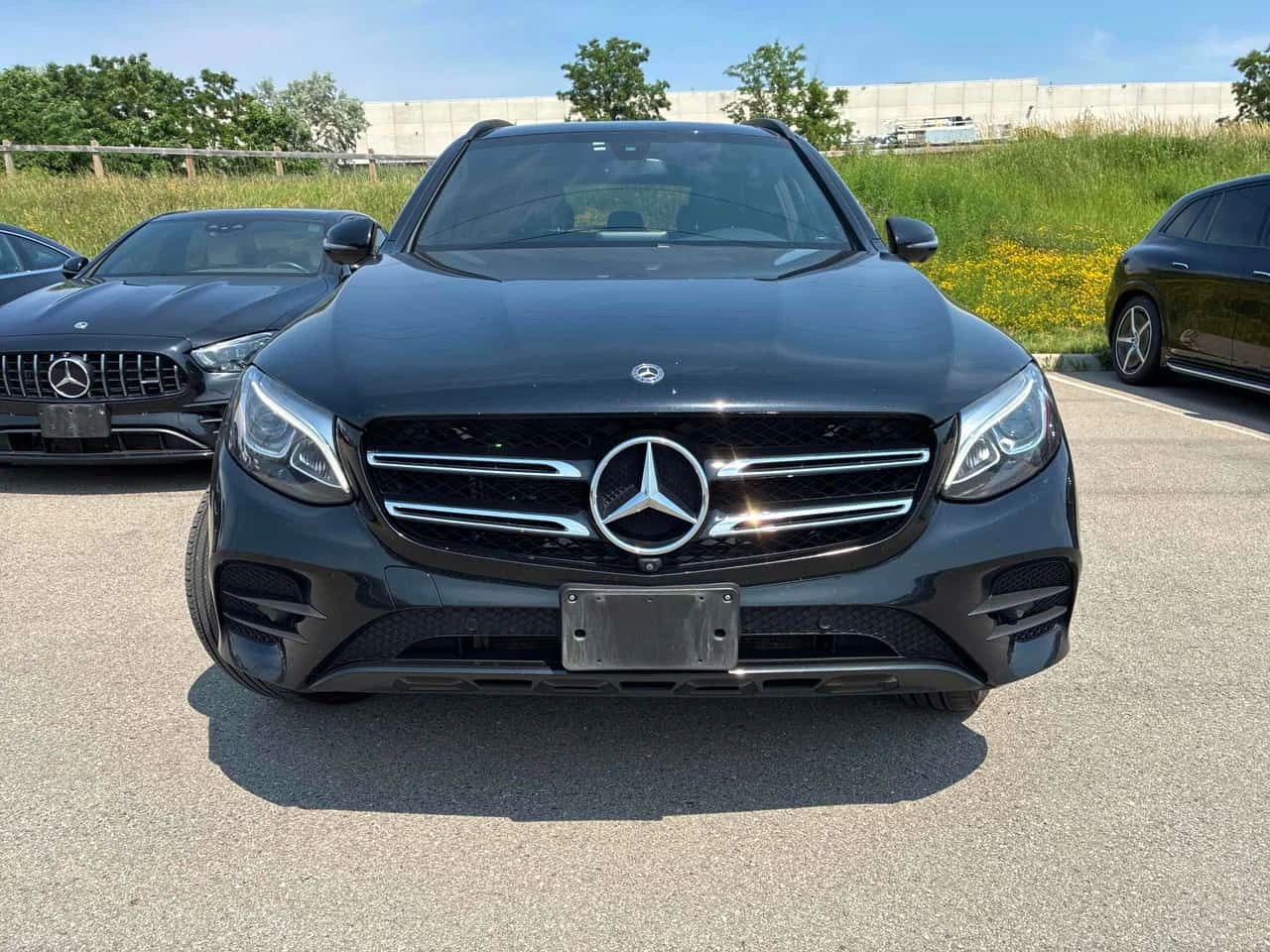 Mercedes-Benz GLC 300 * AMG PACK* ГЛАВНО ПРЕДСТАВИТЕЛСТВО НА MERCEDES* , снимка 2 - Автомобили и джипове - 55210653