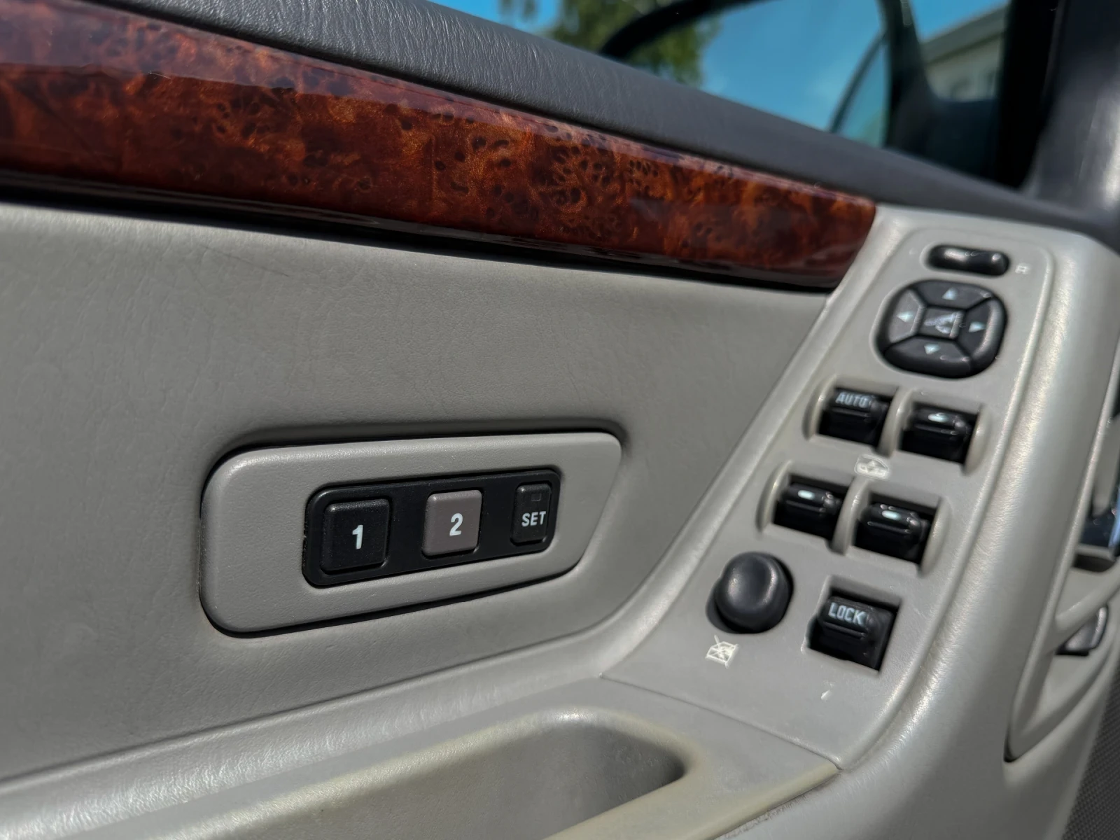 Jeep Grand cherokee 2.7 CRD OVERLAND, снимка 10 - Автомобили и джипове - 55300832
