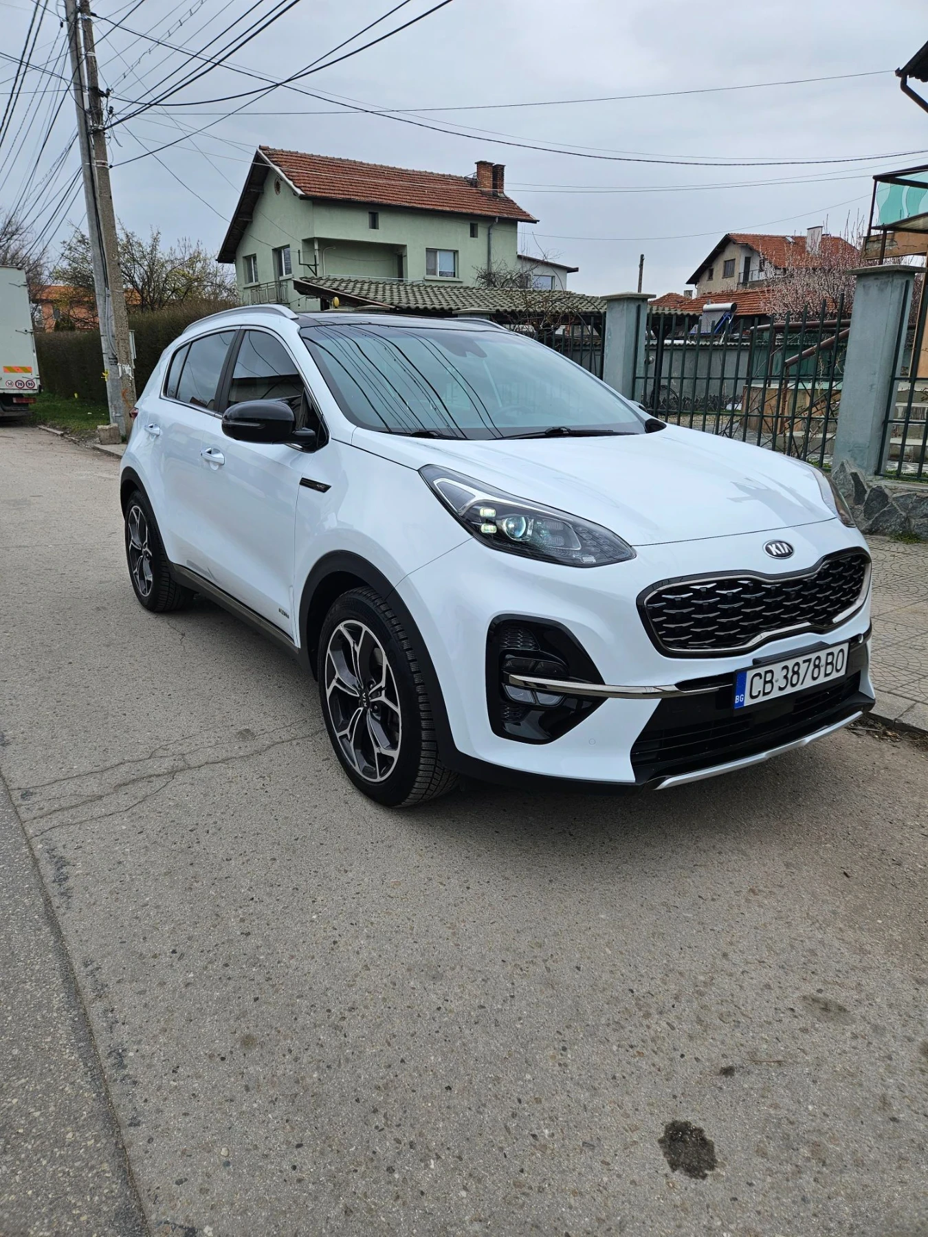 Kia Sportage 2.0 CRDI GT Line 4x4 MHEV Hibrid JBL, снимка 5 - Автомобили и джипове - 55989767