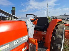 Трактор Kubota, снимка 3