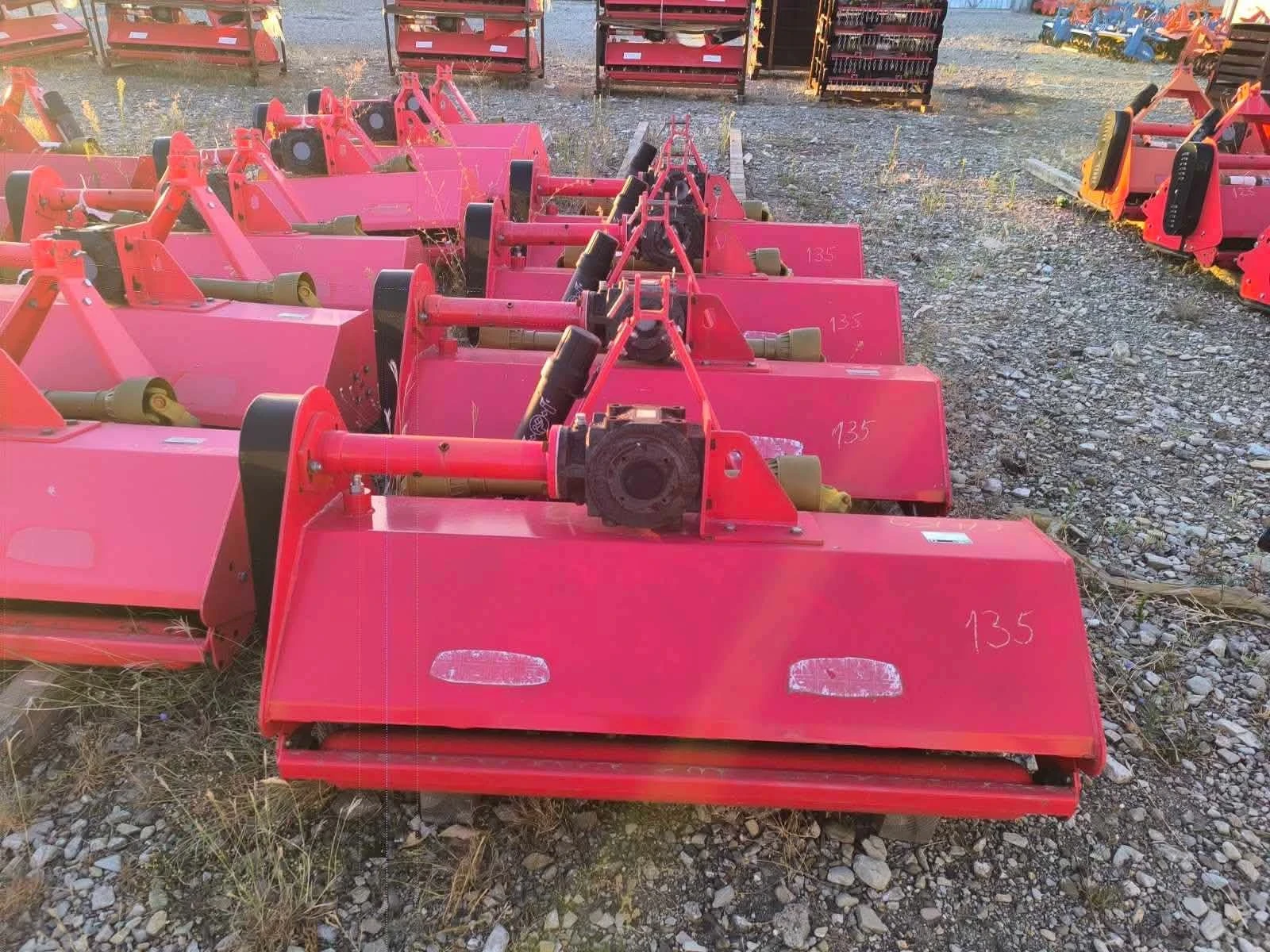 Трактор Kubota, снимка 8 - Селскостопанска техника - 56625559