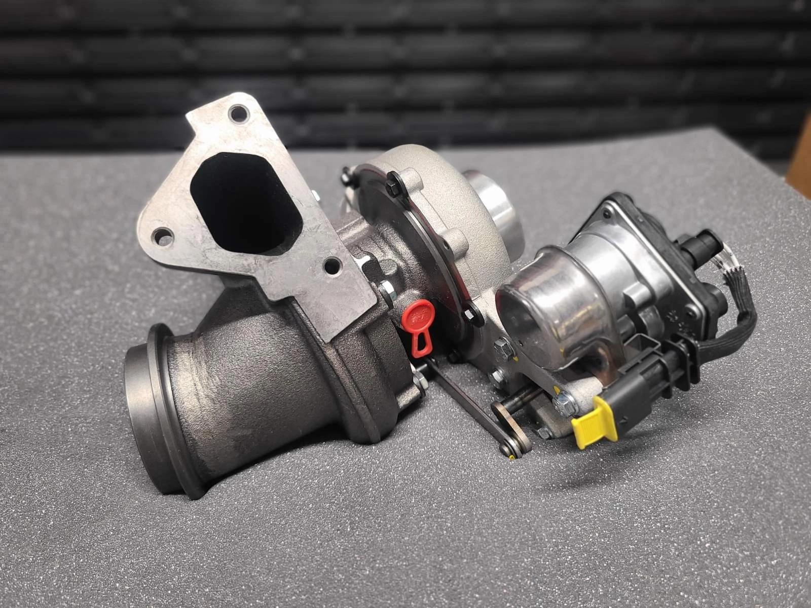   40009346 | Mobile.bg   1