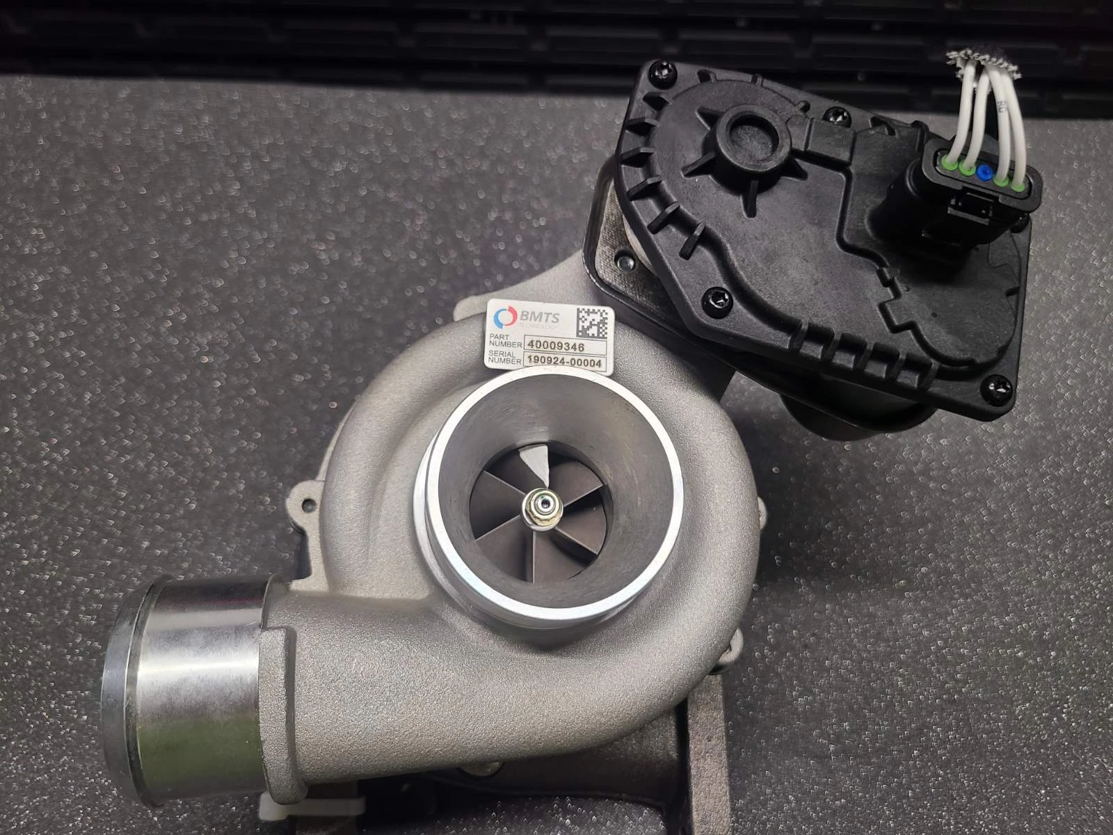   40009346 | Mobile.bg   4