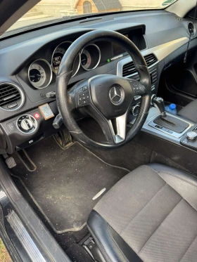 Mercedes-Benz C 220, снимка 8