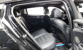 Kia Stinger 3.3* TURBO* GT* ОБДУХВАНЕ* ДИСТРОНИК* ХЕДЪП* 360КА, снимка 15