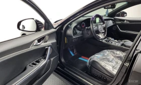 Kia Stinger 3.3* TURBO* GT* ОБДУХВАНЕ* ДИСТРОНИК* ХЕДЪП* 360КА, снимка 6
