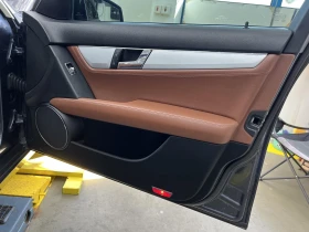 Mercedes-Benz C 320 4MATIC - 16700 лв. - 76505138 12