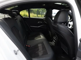 BMW 330 e/292HP/M-SPORT/HUD/LASER/LED/NAVI/CAM/AMBI/676v - 70799 лв. - 49437655 12