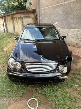  Mercedes-Benz C 200