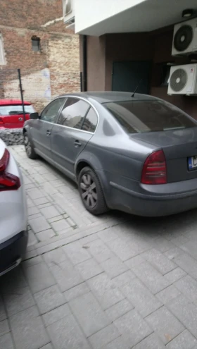 Skoda Superb Напълно Обслужена! Сервизна книжка! Germany vnos! , снимка 1