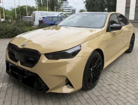 ������ BMW M5