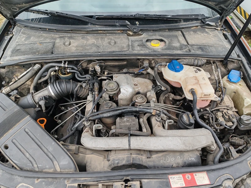 Audi A4 2.5 TDI 4x4 3 броя , снимка 17 - Автомобили и джипове - 52049598