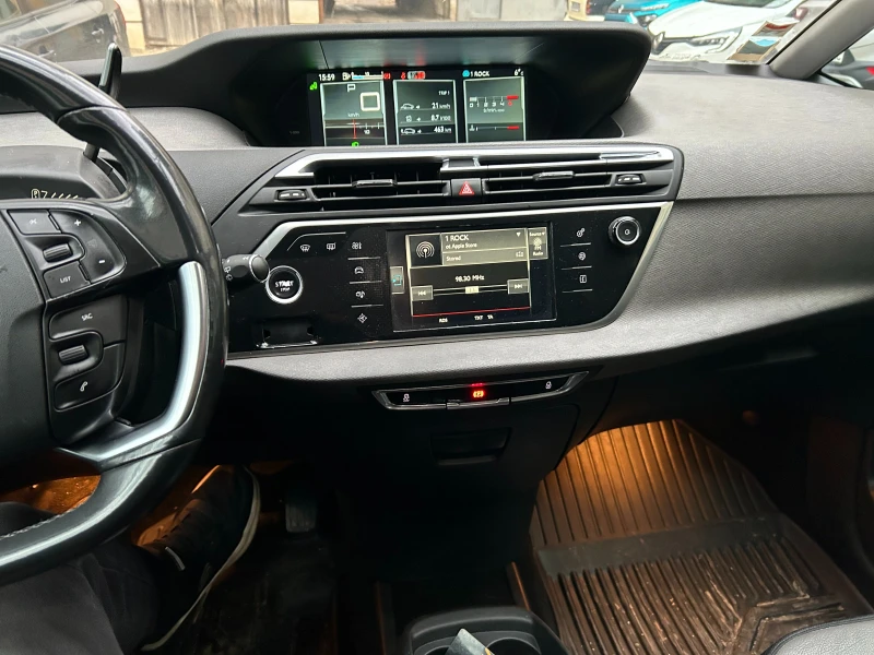 Citroen Grand C4 Picasso, снимка 14 - Автомобили и джипове - 48224079