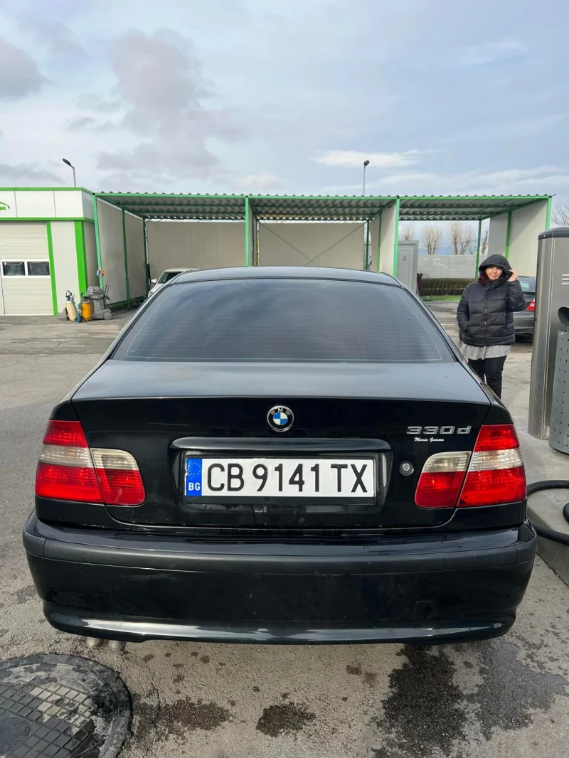 BMW 330, снимка 7 - Автомобили и джипове - 48336015