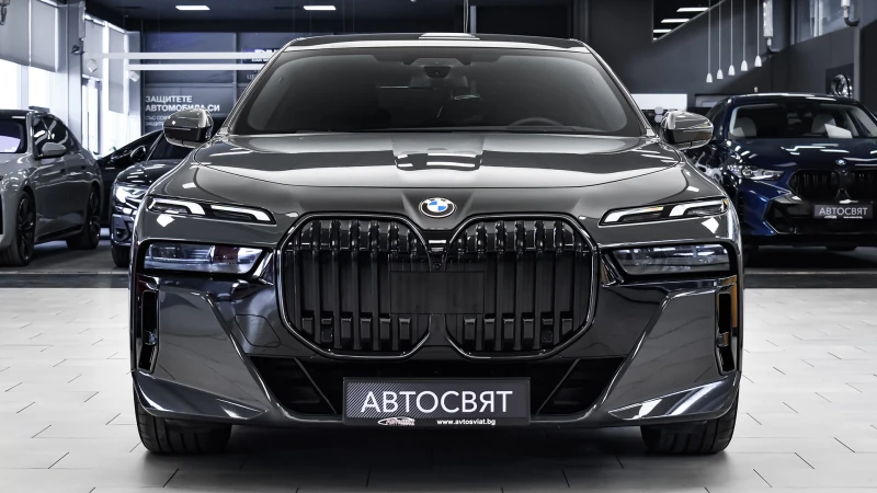 BMW 740 d xDrive M Sport Mild Hybrid Sportautomatic, снимка 2 - Автомобили и джипове - 49245016