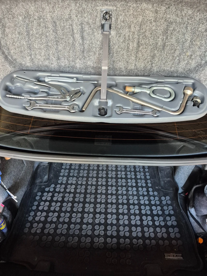 BMW 325 325xi, снимка 15 - Автомобили и джипове - 51670523