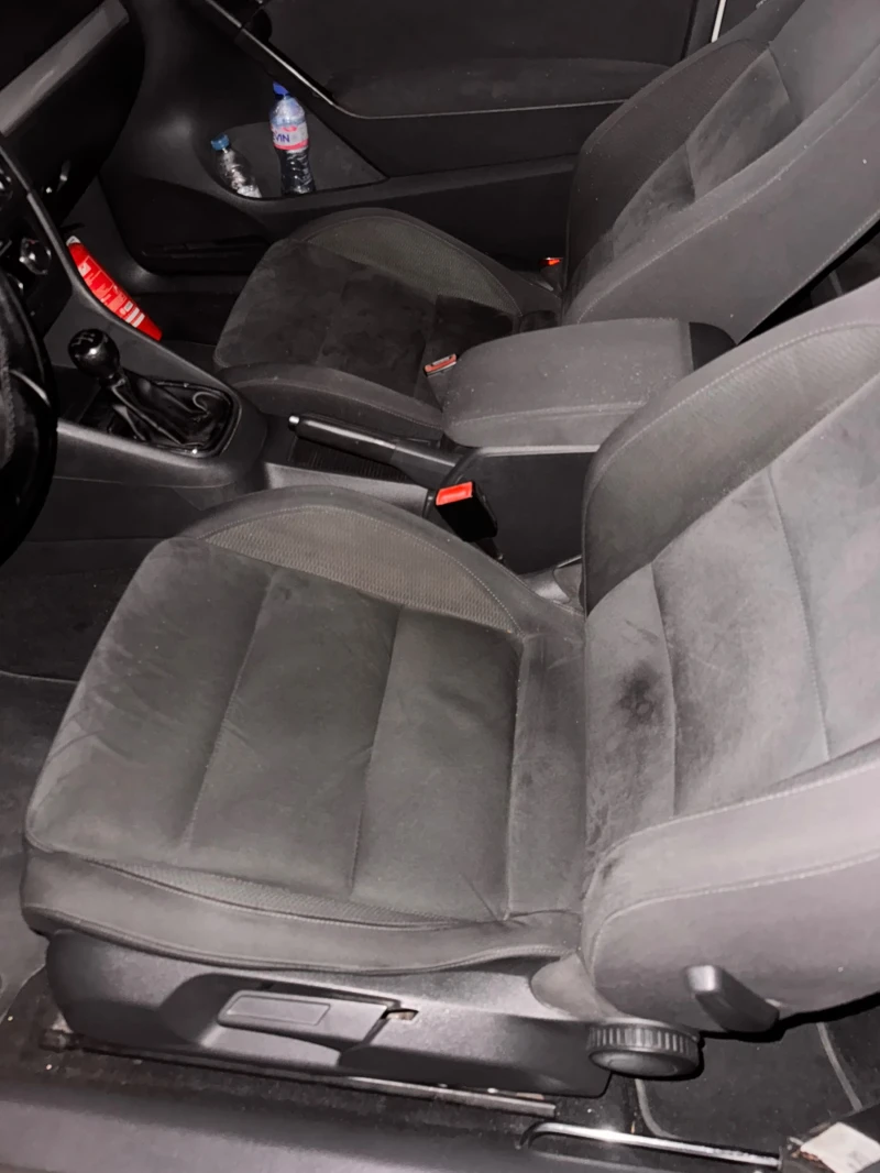 VW Golf, снимка 10 - Автомобили и джипове - 52348595