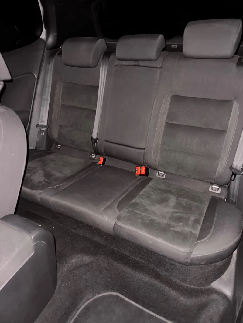 VW Golf, снимка 11 - Автомобили и джипове - 52348595