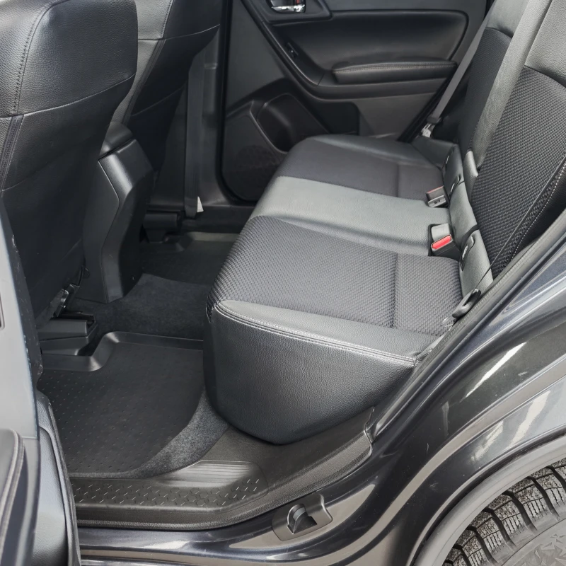 Subaru Forester 2.0 XT AWD, снимка 7 - Автомобили и джипове - 52710400