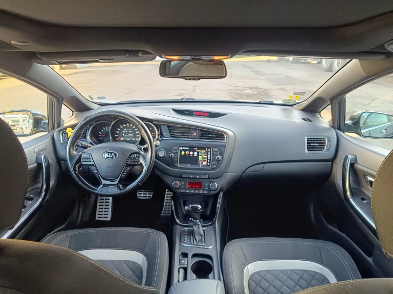 Kia Ceed 1.6 CRDI -GT Line, снимка 13 - Автомобили и джипове - 52757443
