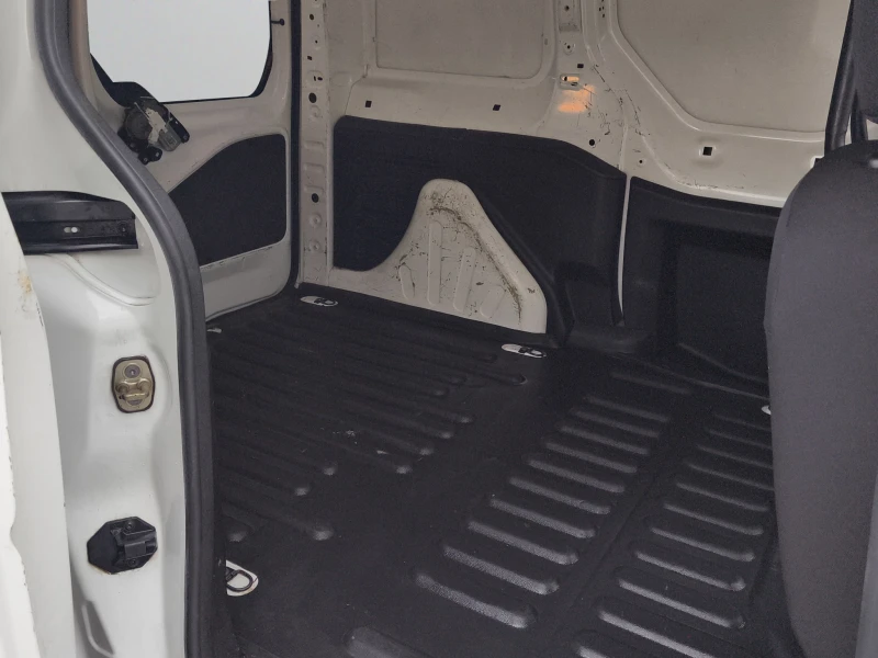 Citroen Berlingo 1.6HDi 75 BVM5 E6 // 1807R17, снимка 12 - Автомобили и джипове - 52772795