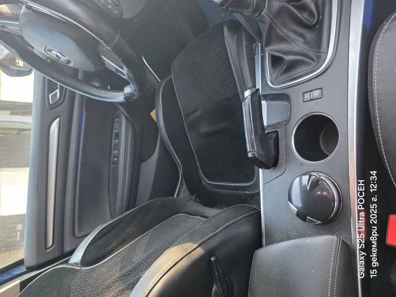 Renault Megane, снимка 16 - Автомобили и джипове - 52801936