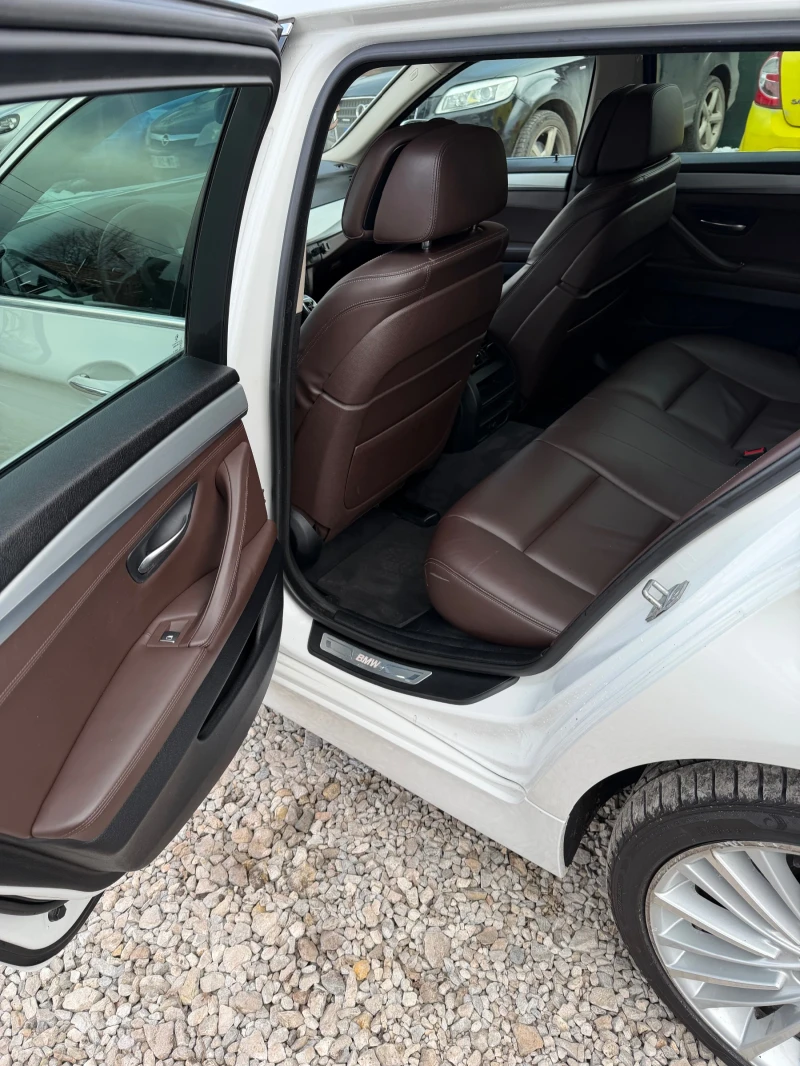 BMW 530 xDrive В отлично състояние 3.0d, снимка 11 - Автомобили и джипове - 52913523
