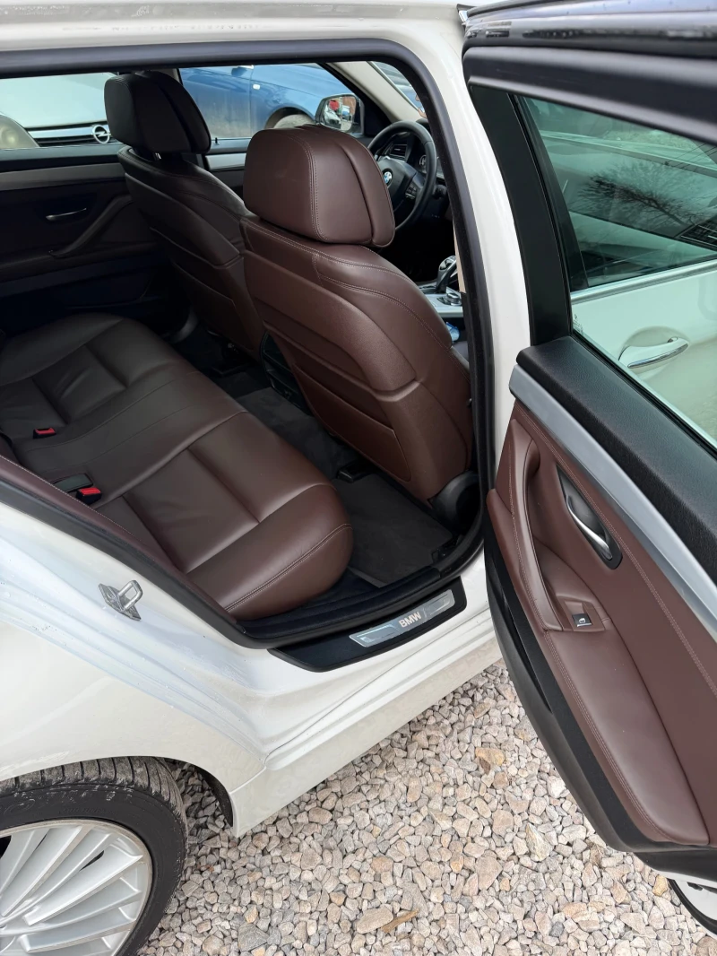 BMW 530 xDrive В отлично състояние 3.0d, снимка 12 - Автомобили и джипове - 52913523
