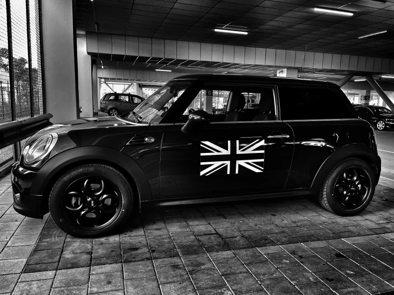 Mini Cooper D Автоматик, 56000 км! Нов!, снимка 15 - Автомобили и джипове - 52917764