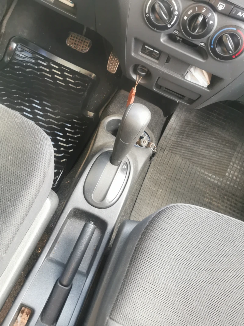 Daihatsu Materia 1.5 автомат ГАЗ, снимка 6 - Автомобили и джипове - 52947316