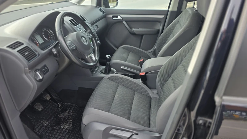 VW Touran 1, 6 TDI EURO 6, снимка 11 - Автомобили и джипове - 53594966