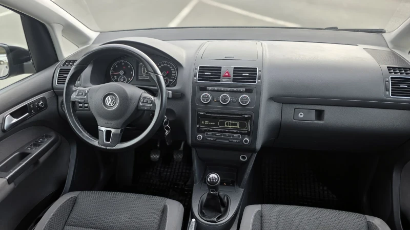 VW Touran 1, 6 TDI EURO 6, снимка 9 - Автомобили и джипове - 53594966