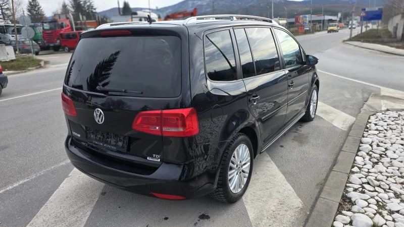 VW Touran 1, 6 TDI EURO 6, снимка 4 - Автомобили и джипове - 53594966