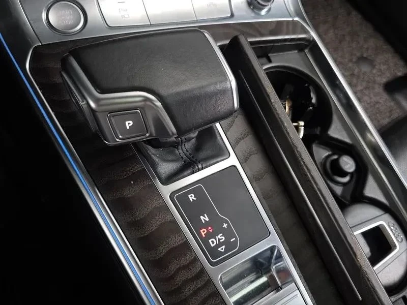 Audi A6, снимка 9 - Автомобили и джипове - 56724033