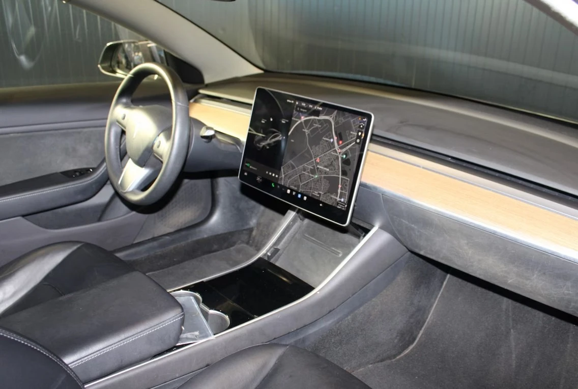 Tesla Model 3     | Mobile.bg   13