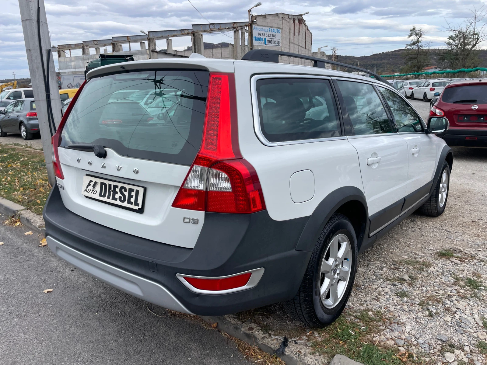 Volvo Xc70 2.0D-D3-163-ITALIA - изображение 8